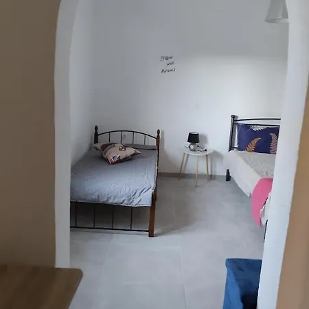Hotel Walking Street Fira (Santorini)